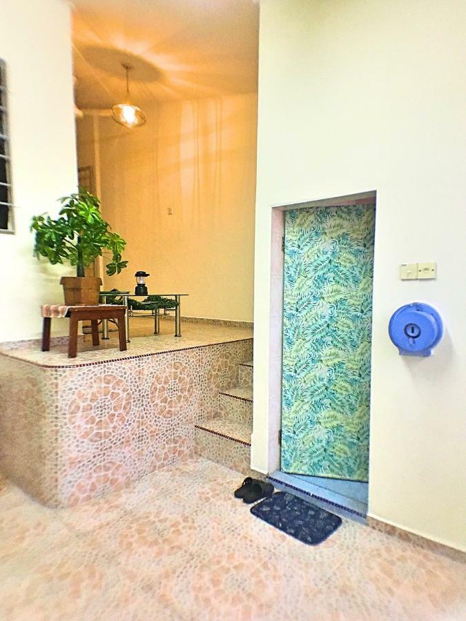 Lavender Green Home Malacca Exterior foto